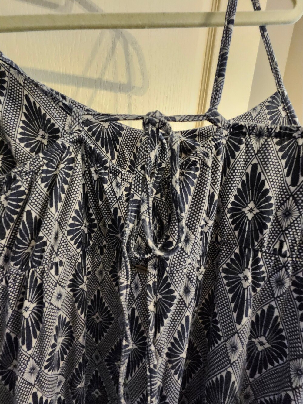 O'NEILL Jenna Ink Blue Geometric Print Maxi Dress. Size Medium. - Picture 10 of 15